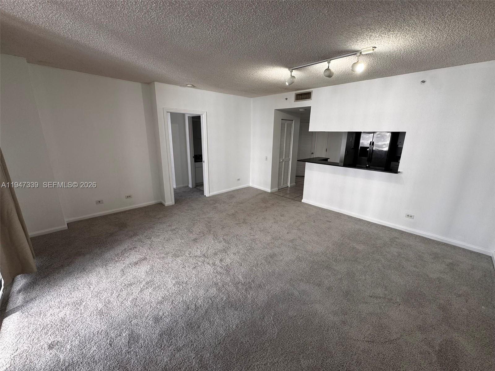 701 Brickell Key Blvd #1208, Miami FL 33131