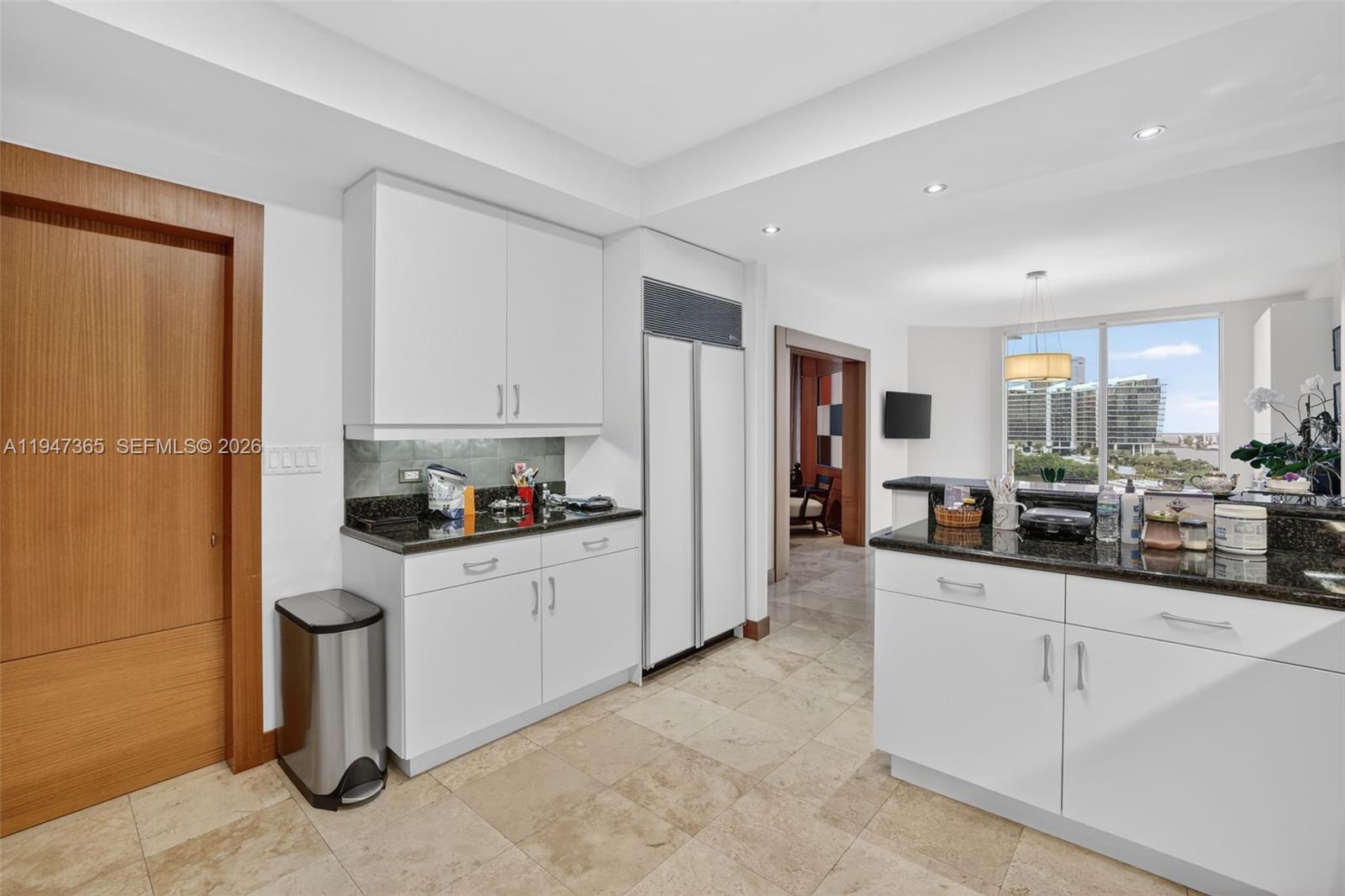 3201 NE 183rd St #906, Aventura FL 33160