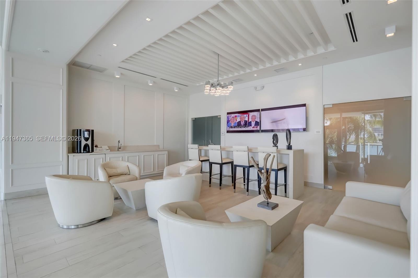 3201 NE 183rd St #906, Aventura FL 33160