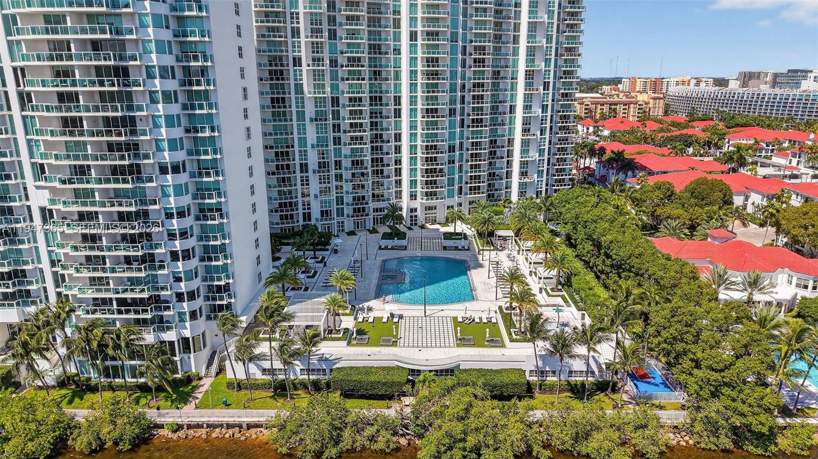 3201 NE 183rd St #906, Aventura FL 33160