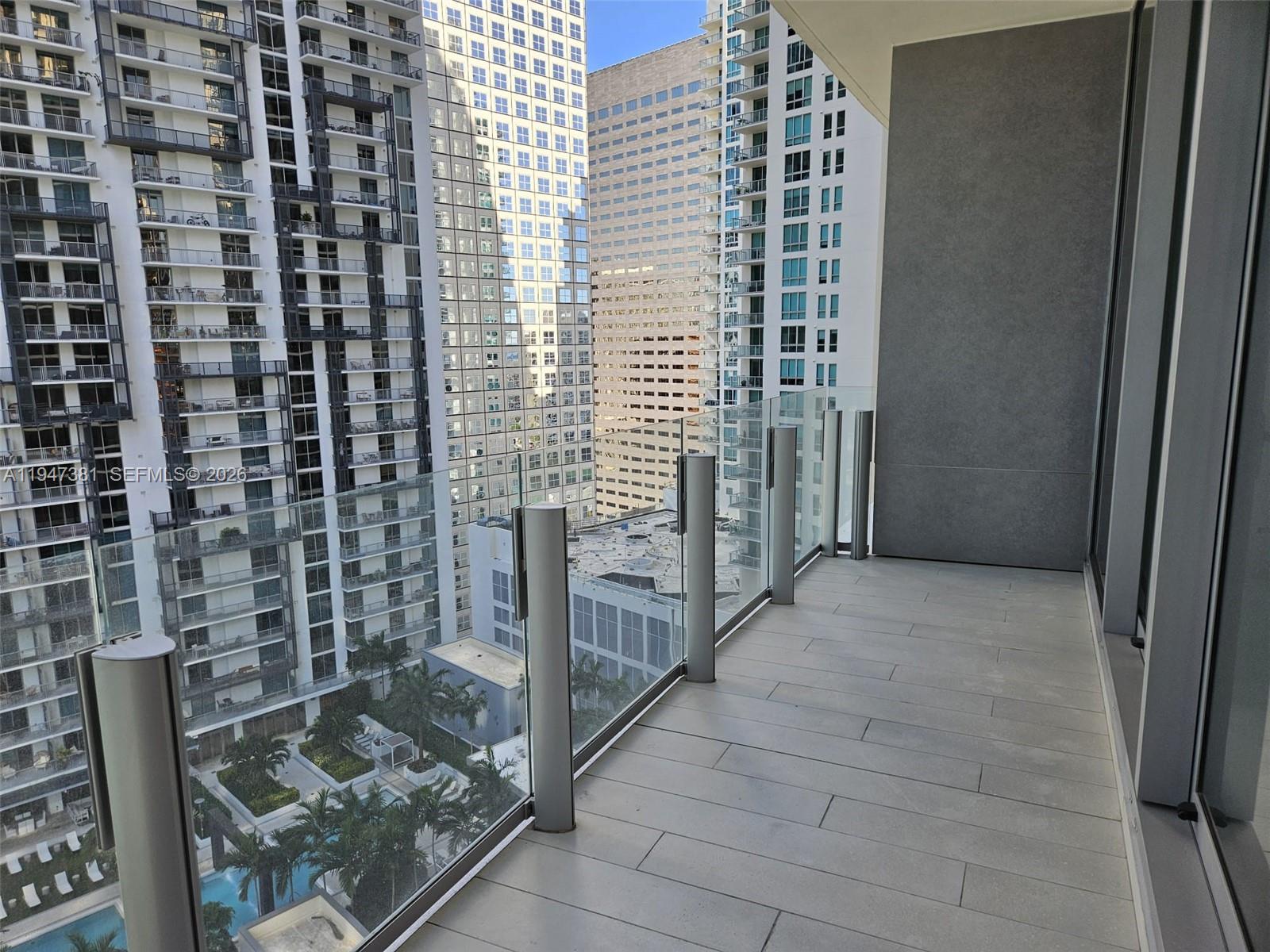 300 Biscayne Blvd Way #2208, Miami FL 33131