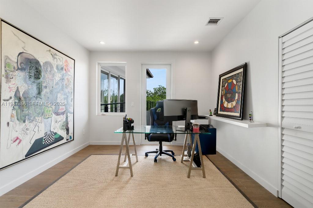 325 Campana Ave, Coral Gables FL 33156