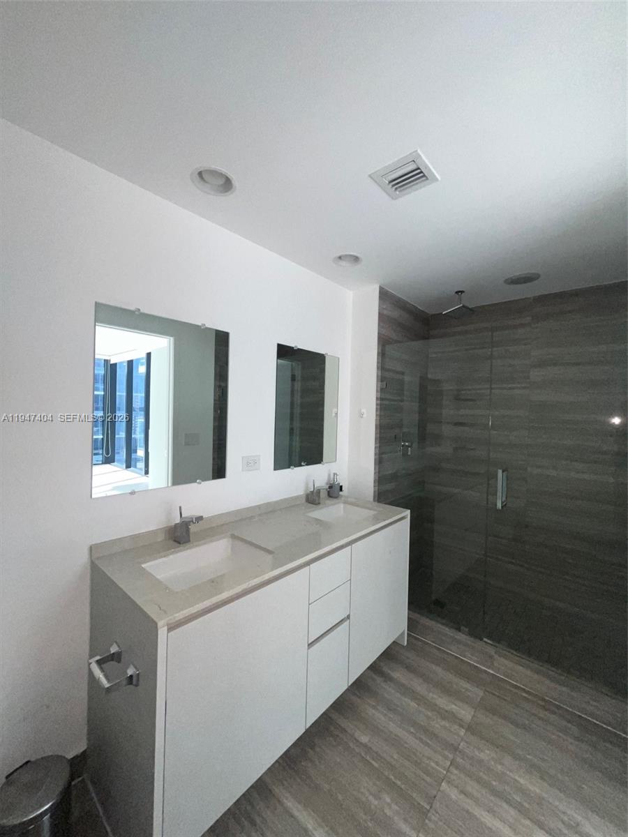 1010 Brickell Ave #2406, Miami FL 33131
