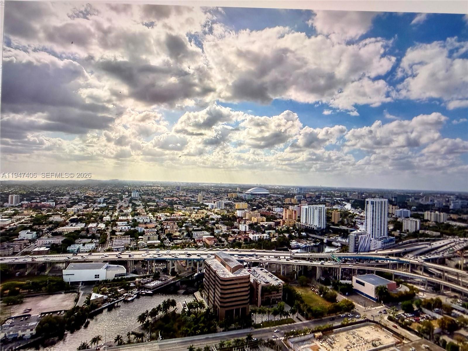 92 SW 3rd St #4309, Miami FL 33130