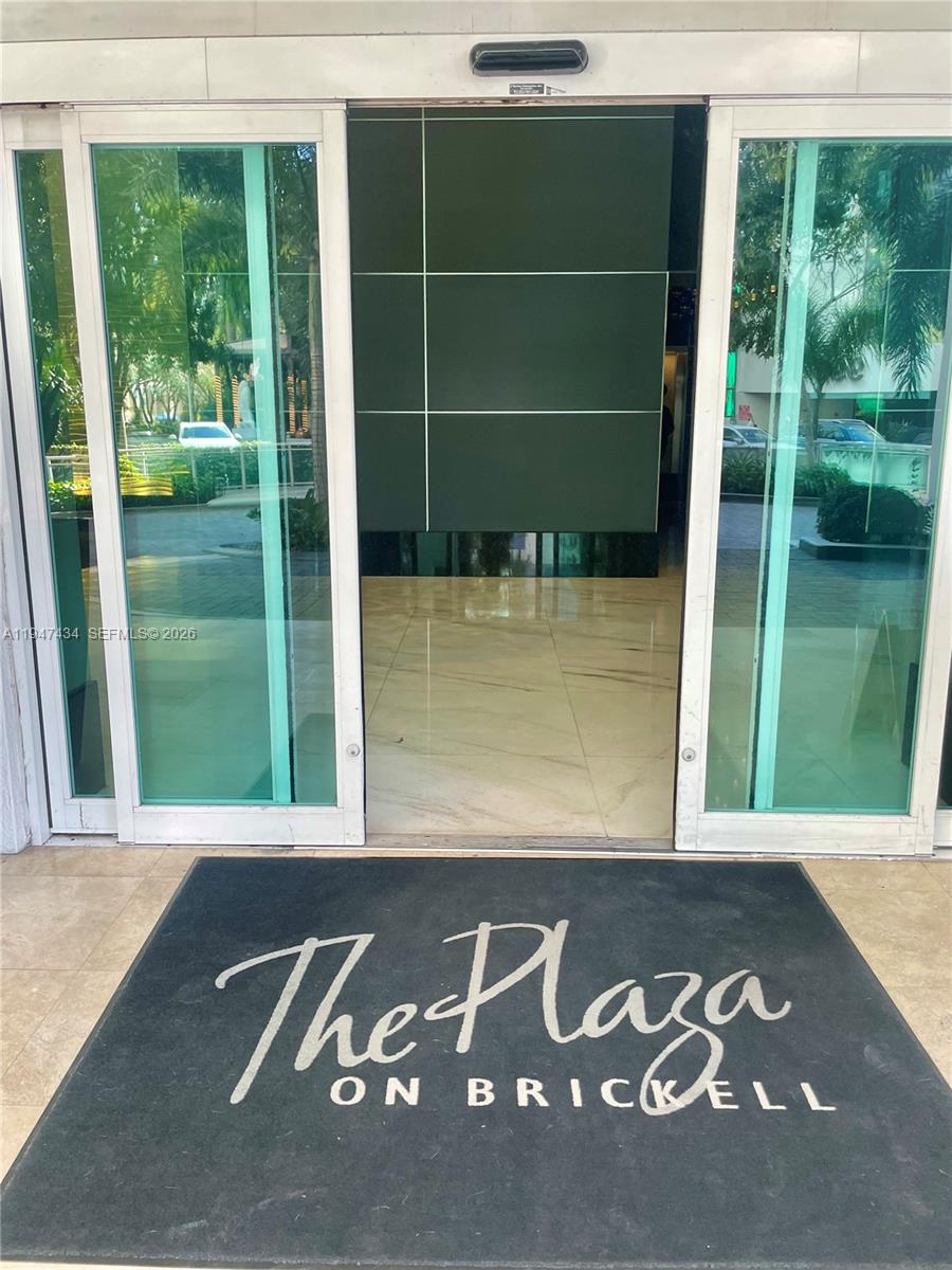 951 Brickell Ave #3309, Miami FL 33131