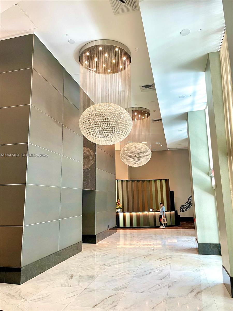 951 Brickell Ave #3309, Miami FL 33131