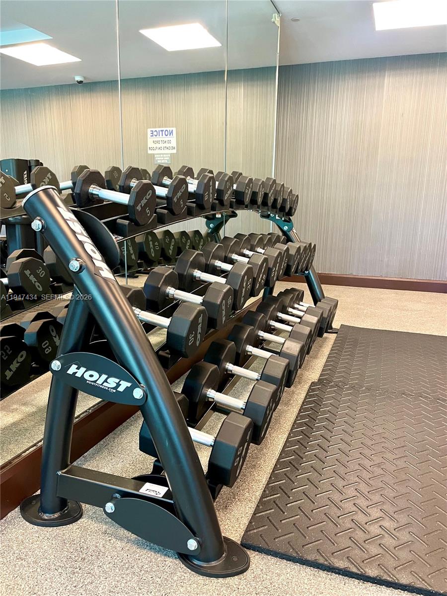 951 Brickell Ave #3309, Miami FL 33131