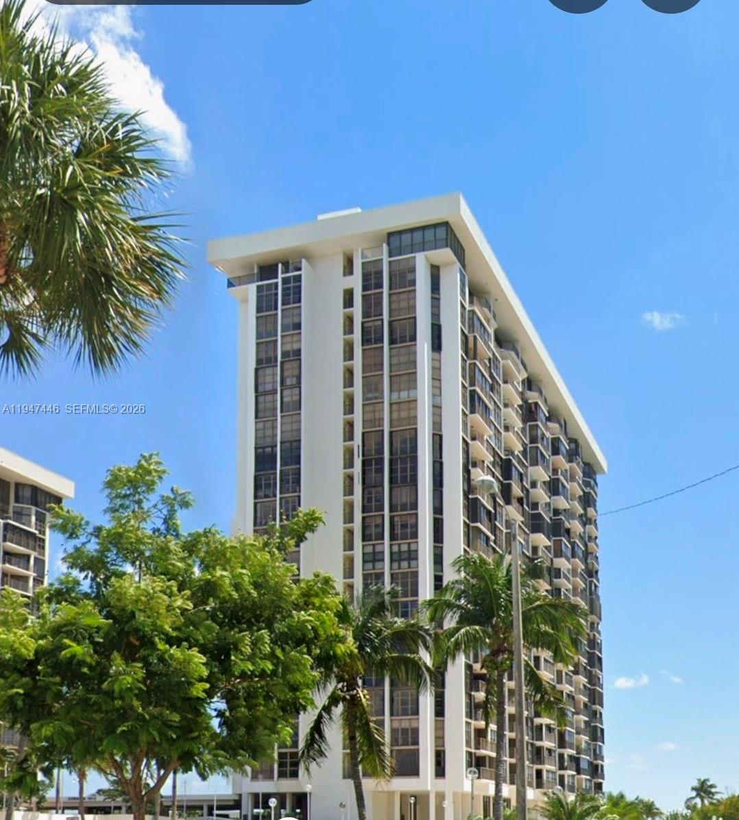 1925 Brickell Ave #1411, Miami FL 33129