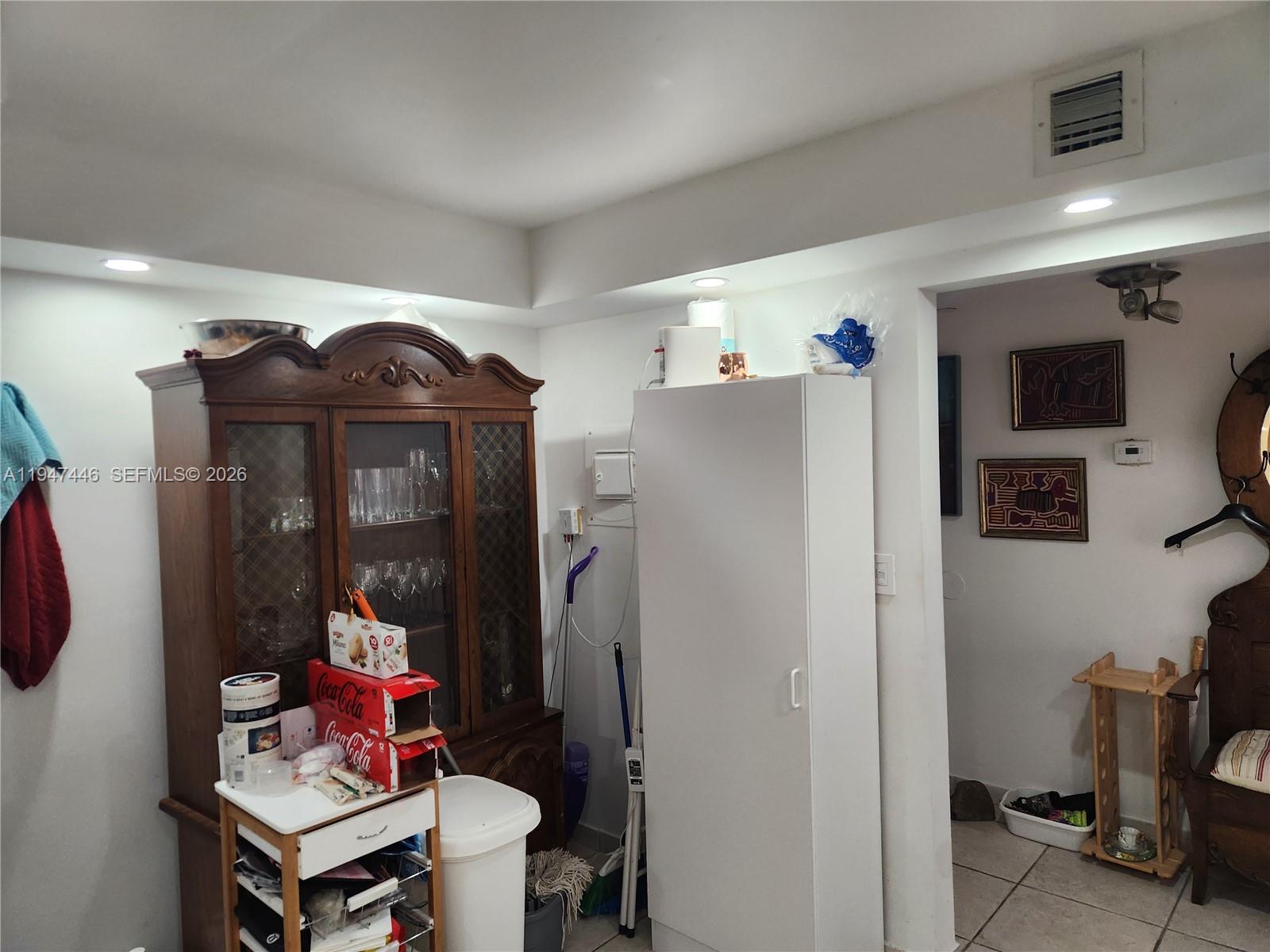 1925 Brickell Ave #1411, Miami FL 33129