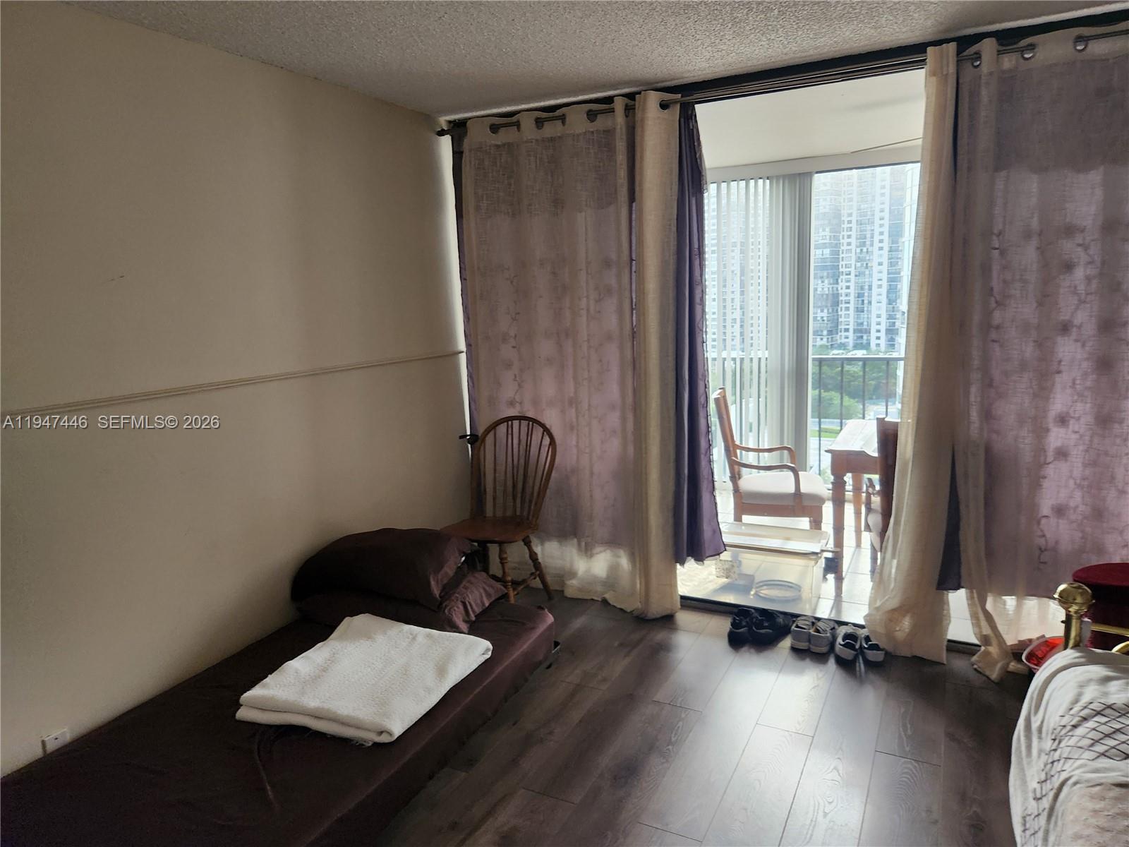 1925 Brickell Ave #1411, Miami FL 33129