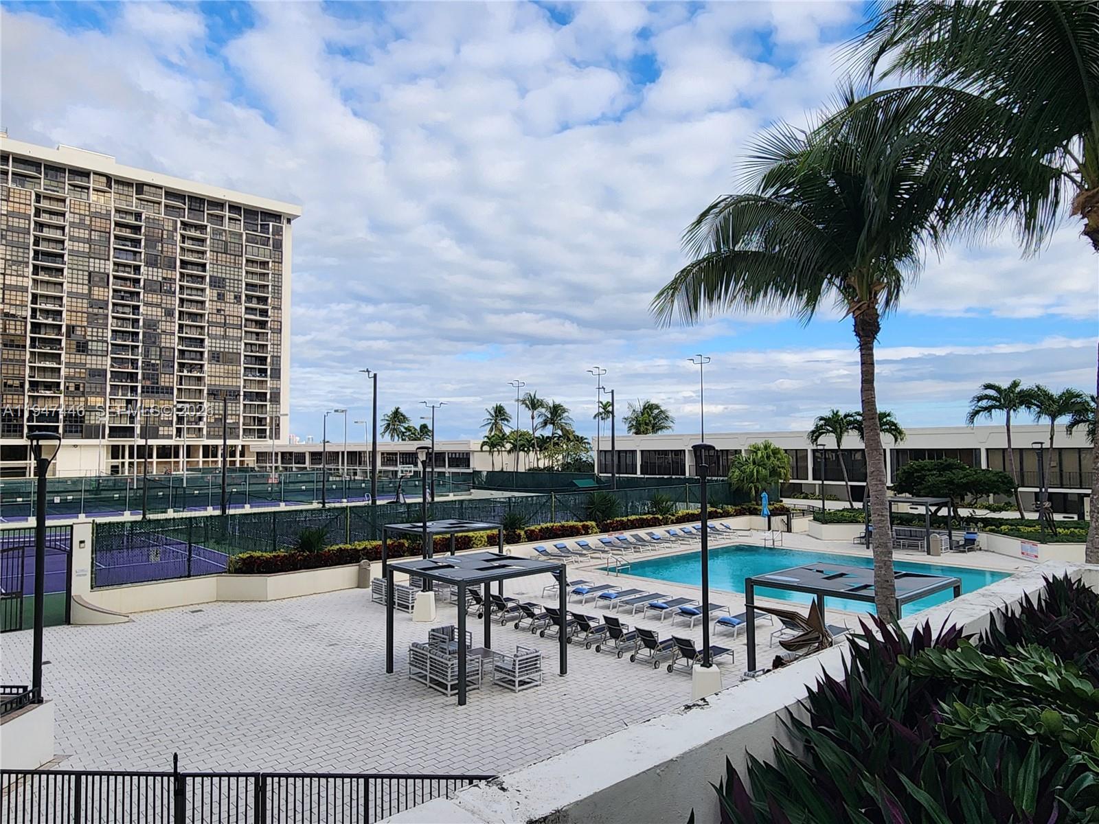 1925 Brickell Ave #1411, Miami FL 33129