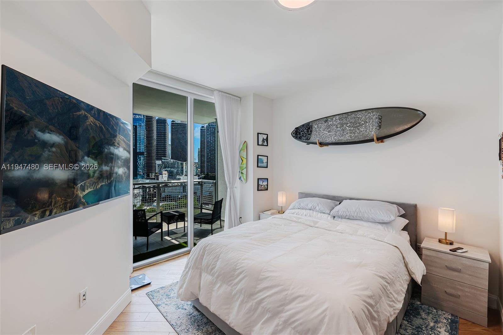 350 S Miami Ave #2104, Miami FL 33130