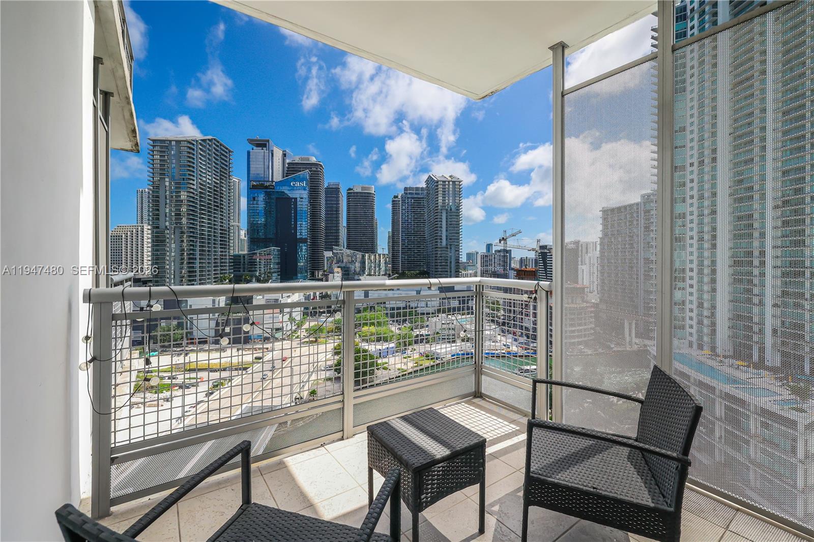 350 S Miami Ave #2104, Miami FL 33130