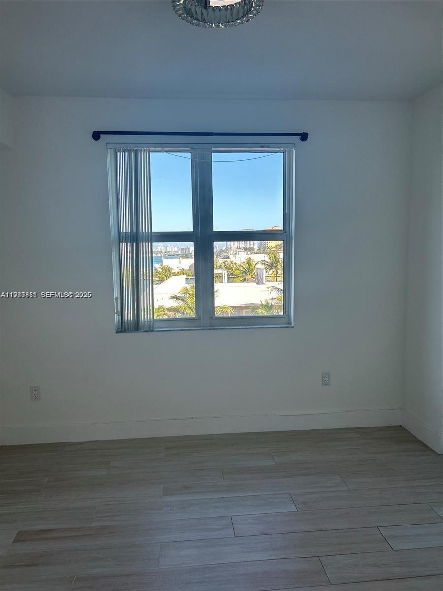 7910 Harbor Island Dr #408, North Bay Village FL 33141