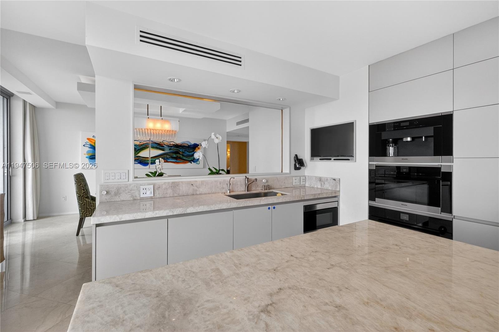 1331 Brickell Bay Dr #3811, Miami FL 33131