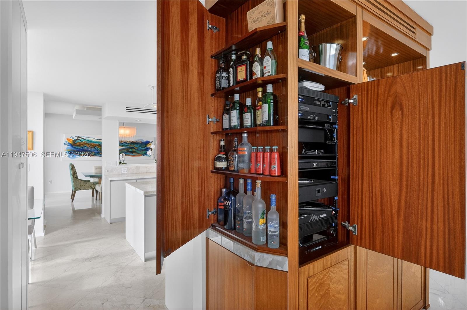 1331 Brickell Bay Dr #3811, Miami FL 33131