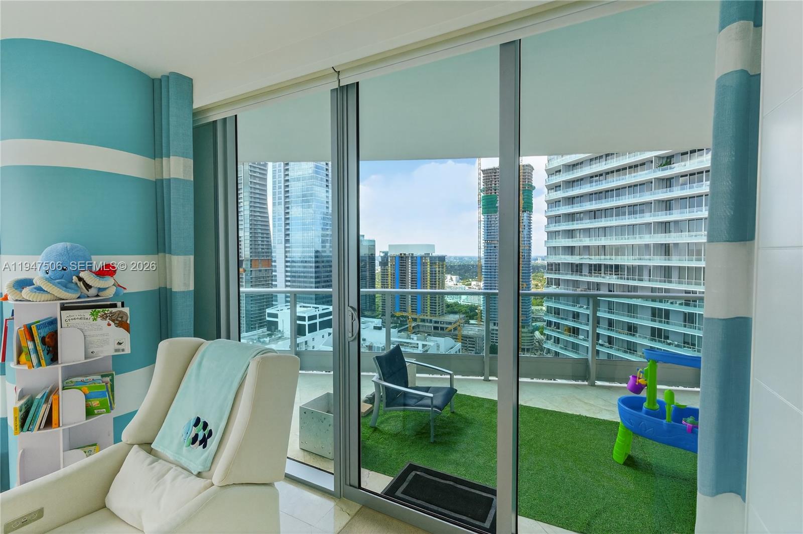 1331 Brickell Bay Dr #3811, Miami FL 33131