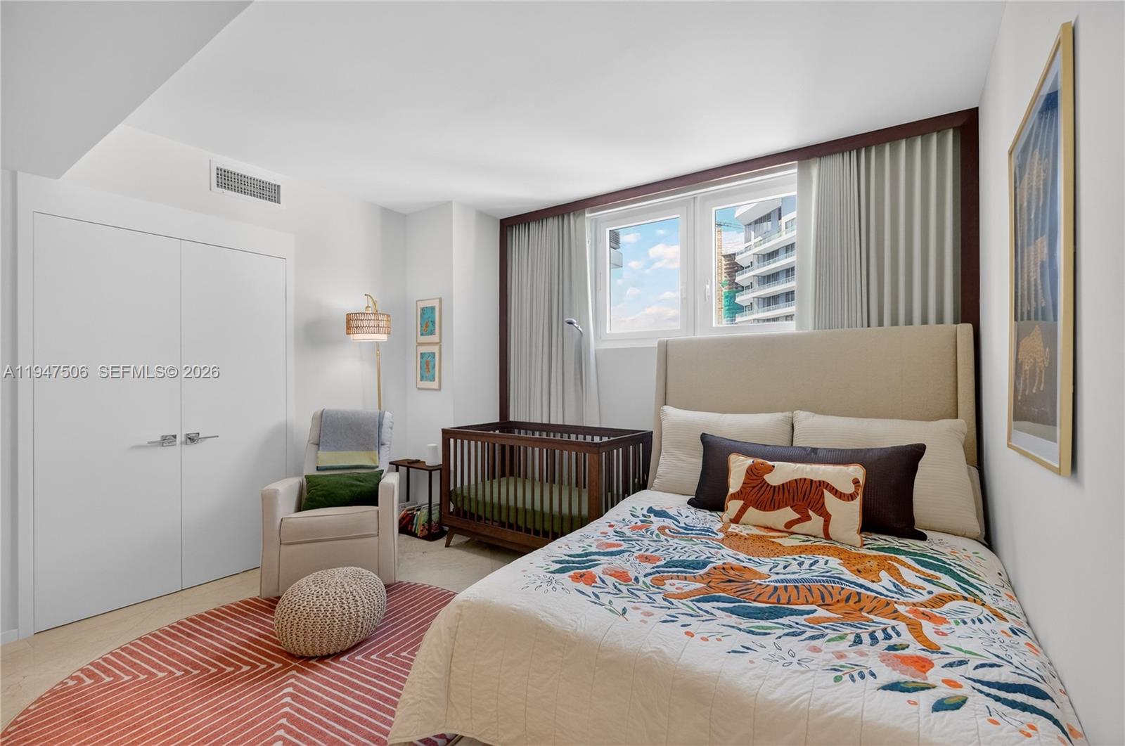1331 Brickell Bay Dr #3811, Miami FL 33131
