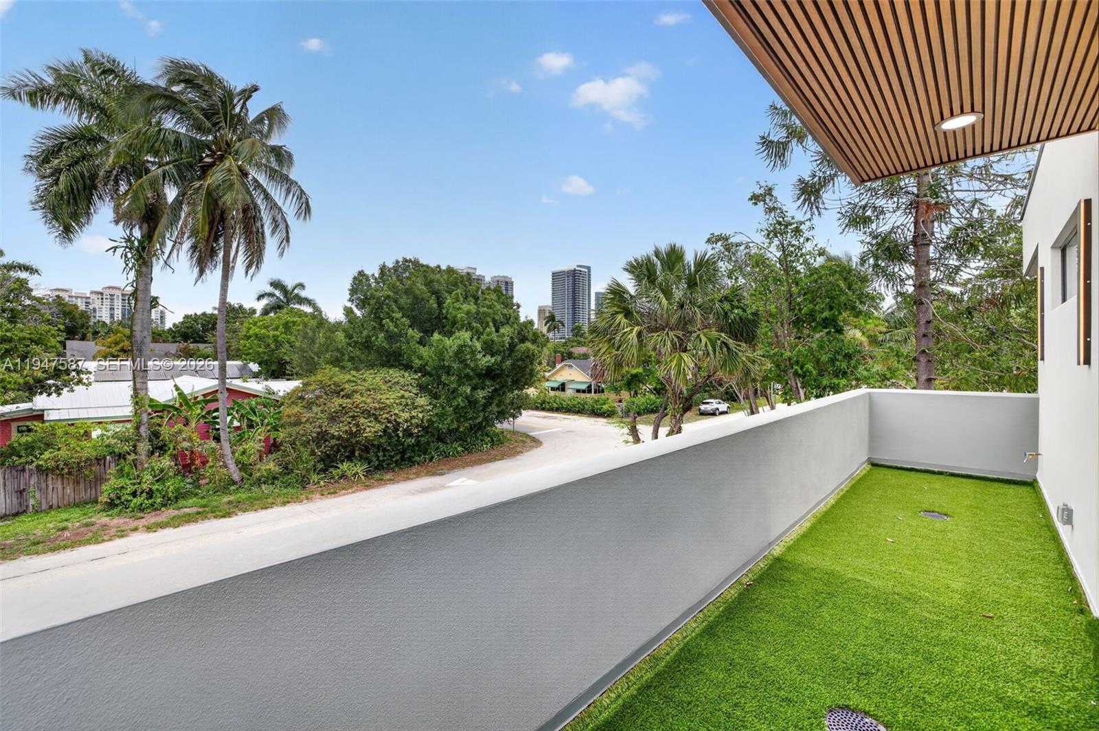 604 SW 7th St, Fort Lauderdale FL 33315
