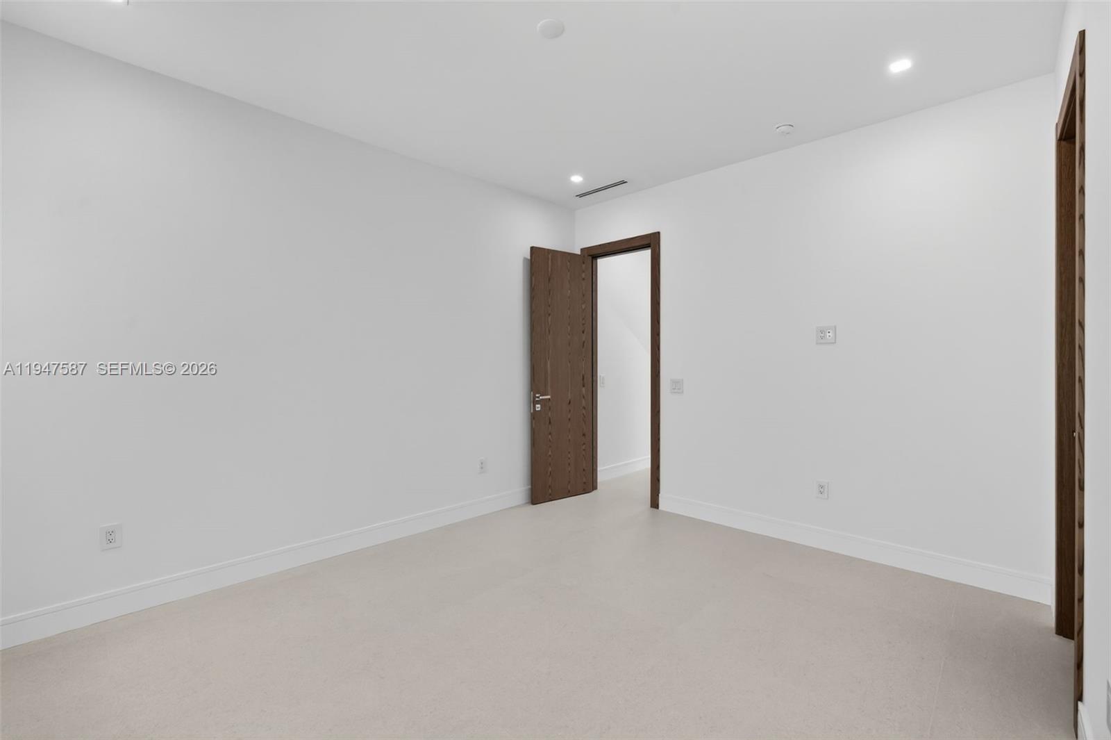 604 SW 7th St, Fort Lauderdale FL 33315