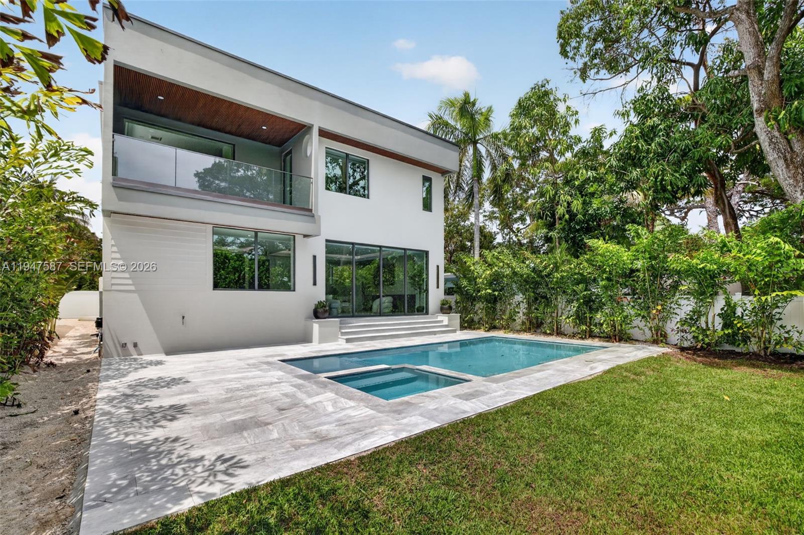 604 SW 7th St, Fort Lauderdale FL 33315