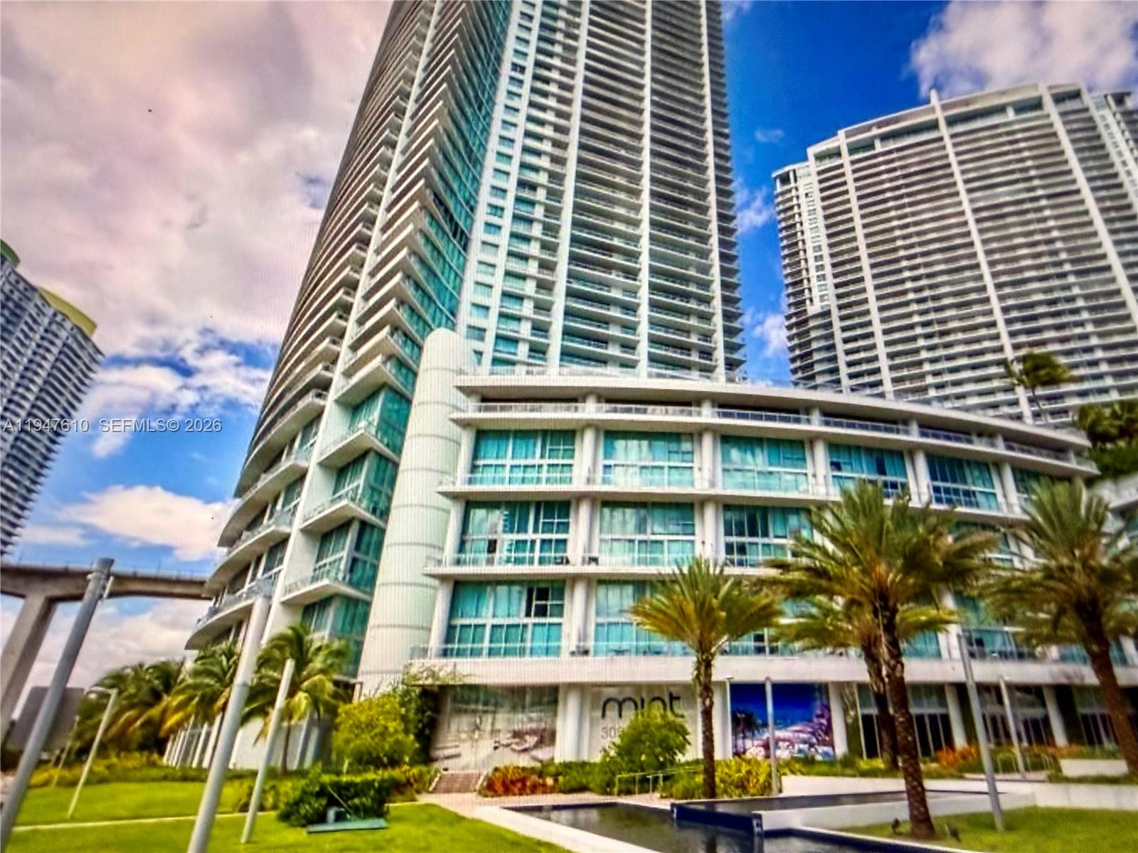 92 SW 3rd St #4709, Miami FL 33130