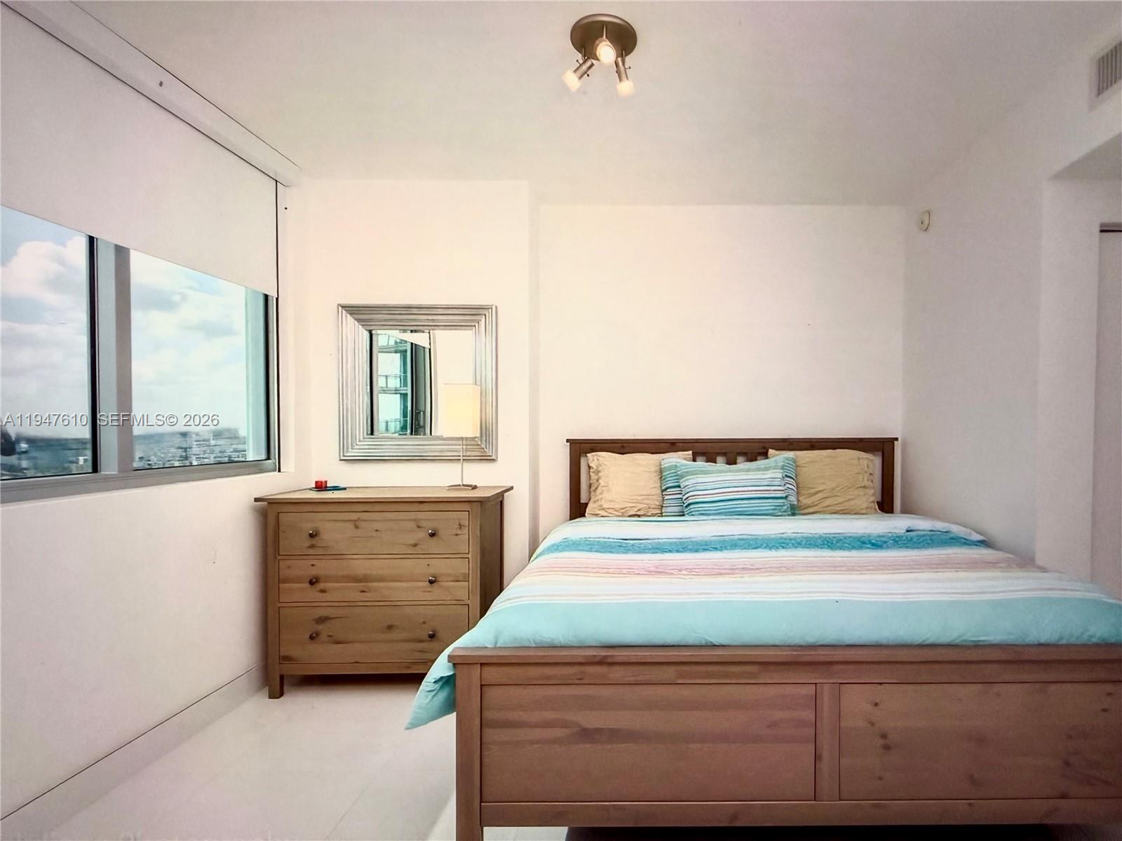92 SW 3rd St #4709, Miami FL 33130