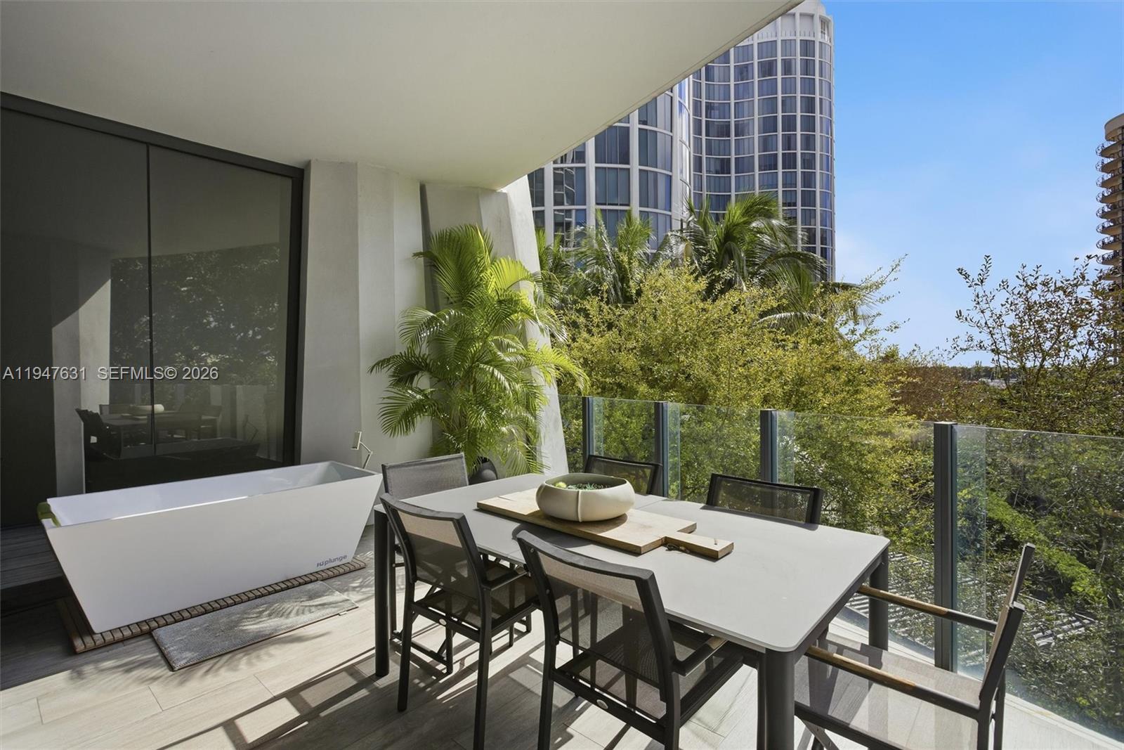 2831 S BAYSHORE DR #501, Miami FL 33133