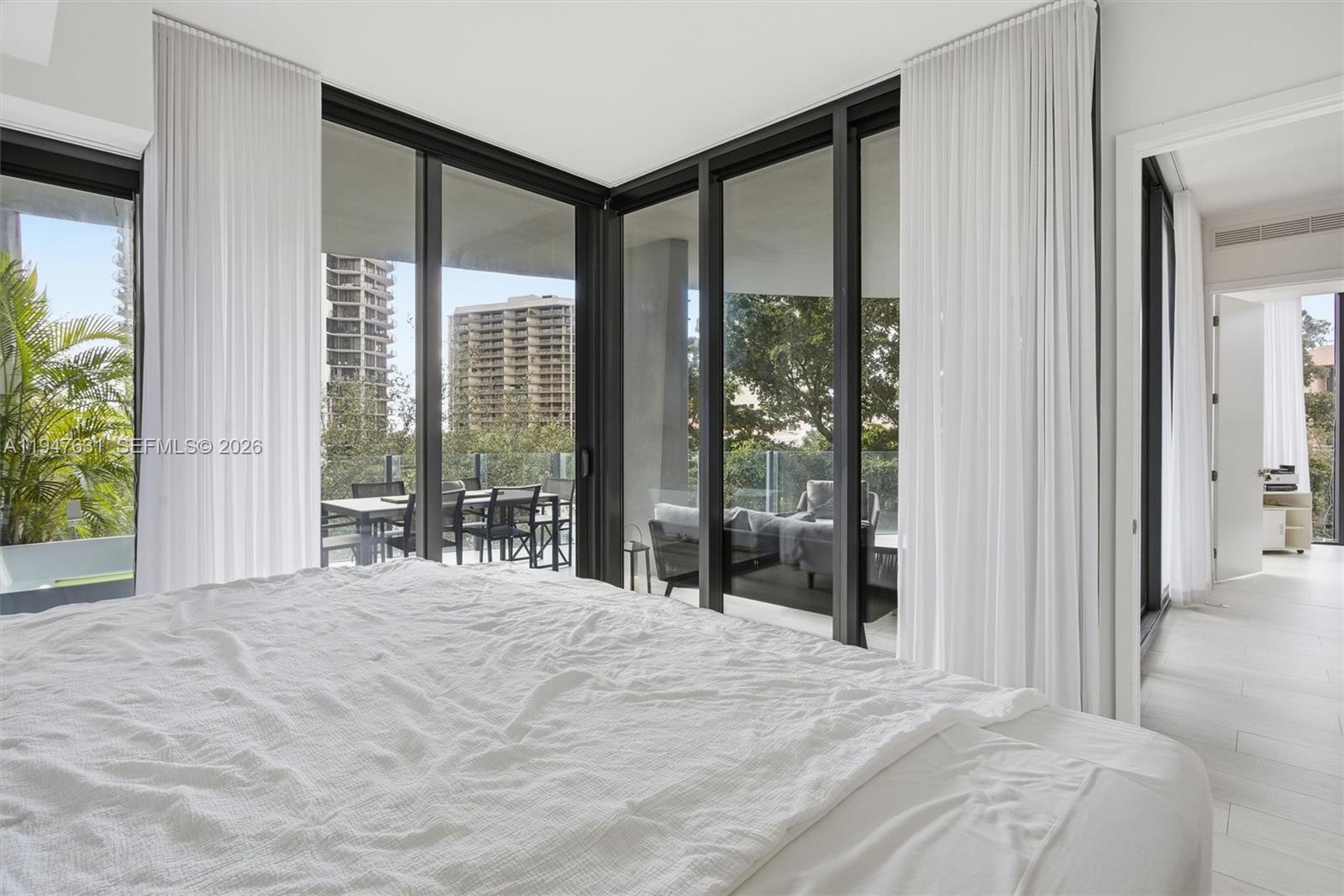 2831 S BAYSHORE DR #501, Miami FL 33133