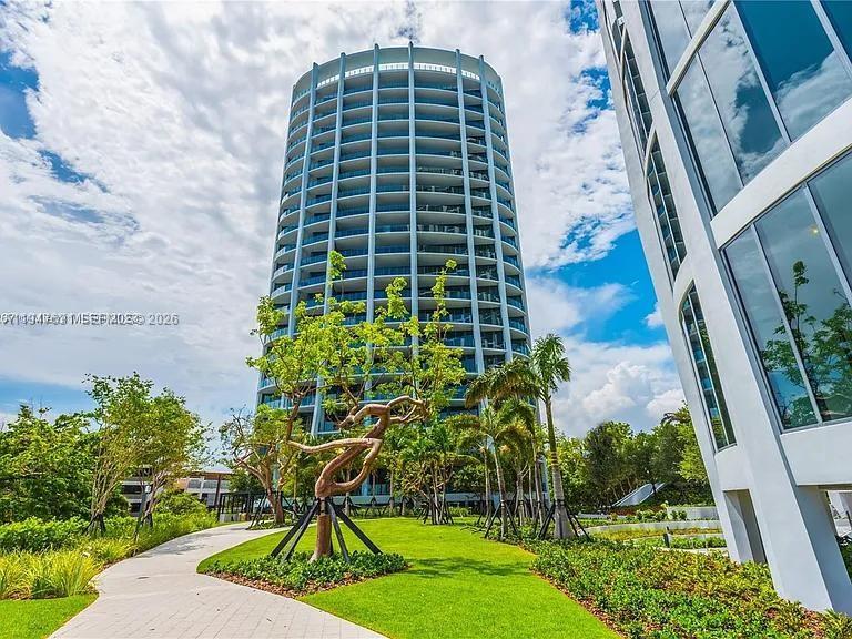 2831 S BAYSHORE DR #501, Miami FL 33133