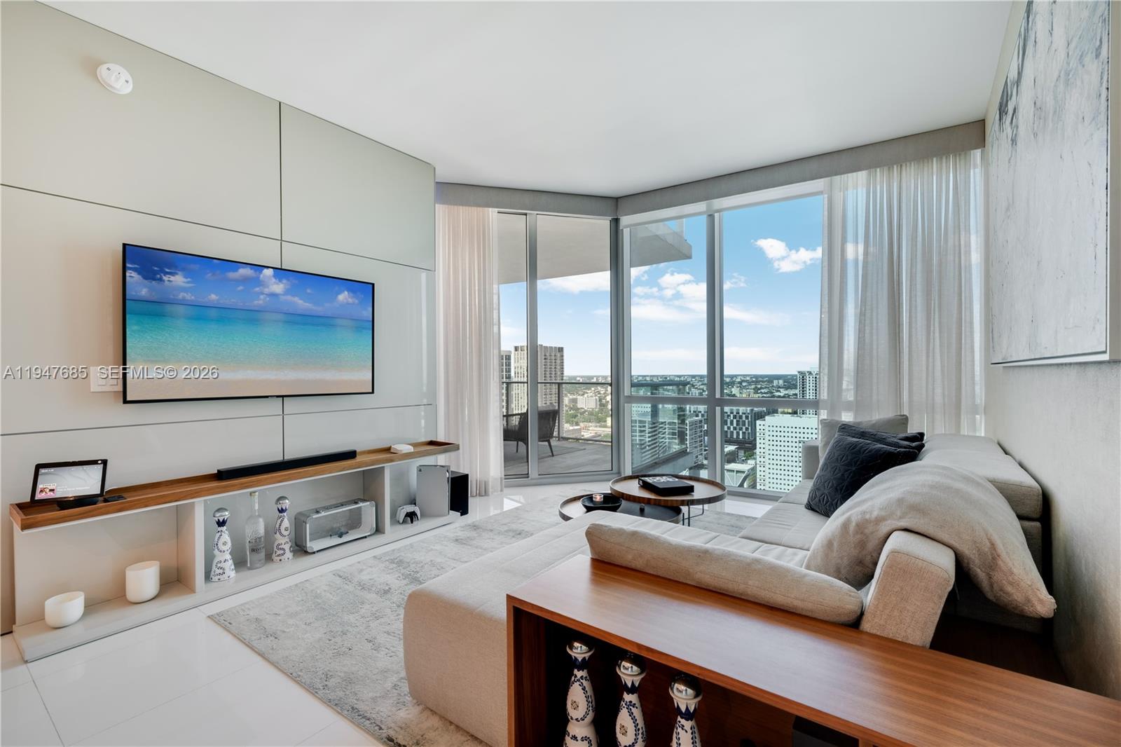 851 NE 1st Ave #3408, Miami FL 33132