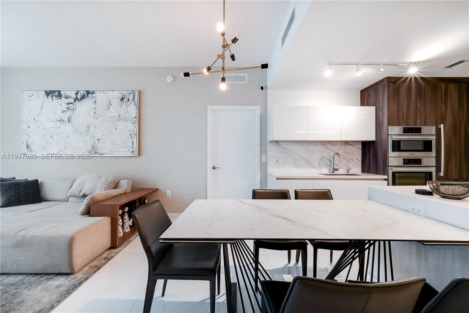 851 NE 1st Ave #3408, Miami FL 33132
