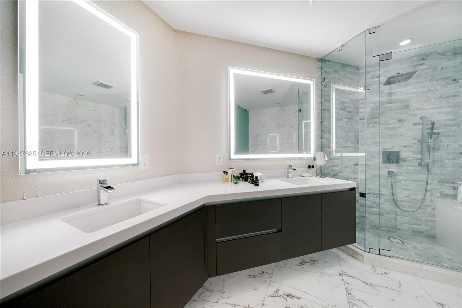 851 NE 1st Ave #3408, Miami FL 33132