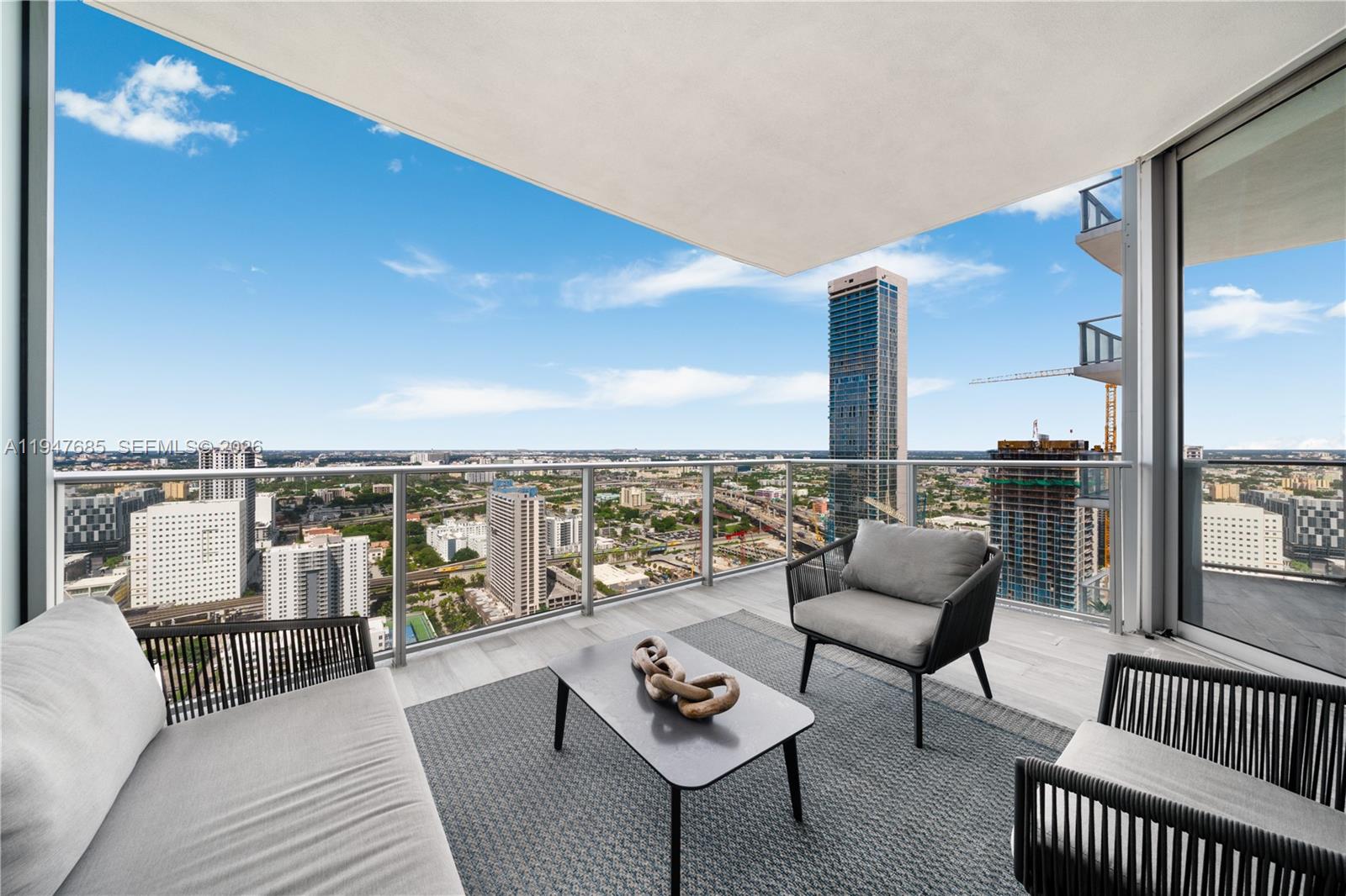 851 NE 1st Ave #3408, Miami FL 33132