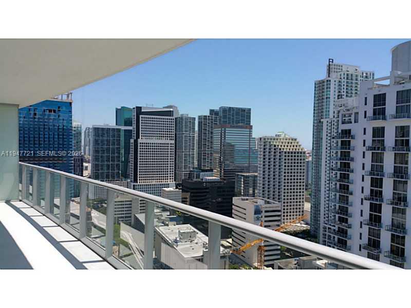 1100 S MIAMI AV #3211, Miami FL 33130
