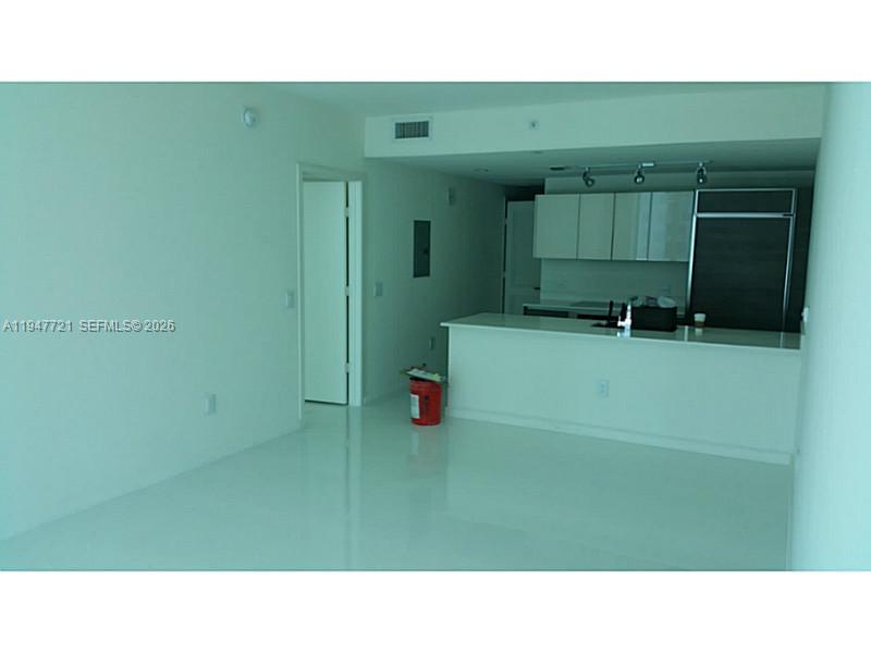 1100 S MIAMI AV #3211, Miami FL 33130