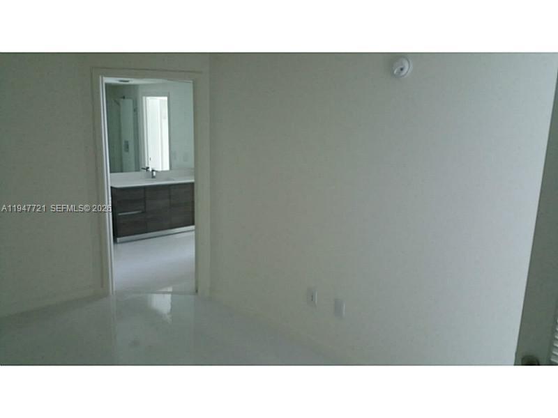 1100 S MIAMI AV #3211, Miami FL 33130