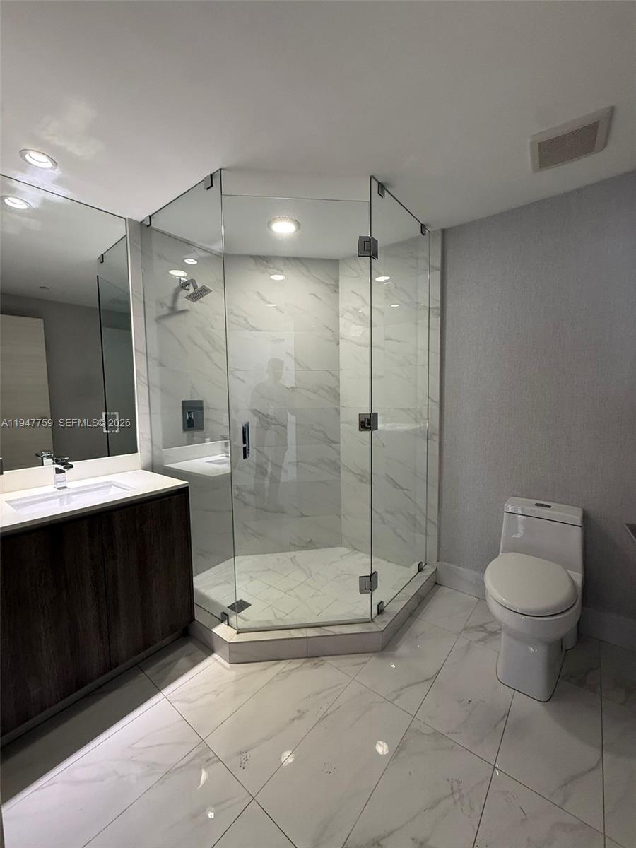 801 S Miami Ave #1804, Miami FL 33130
