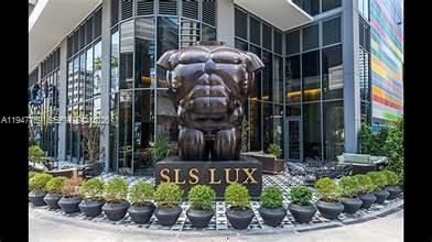 801 S Miami Ave #1804, Miami FL 33130