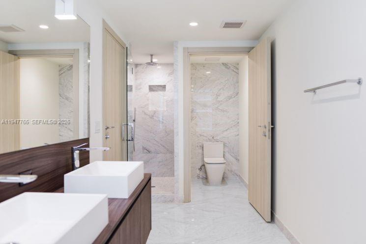 1000 Brickell Plz #3409, Miami FL 33131