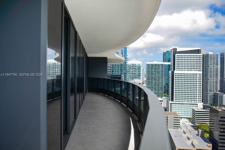 1000 Brickell Plz #3409, Miami FL 33131