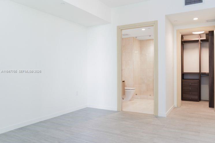 1000 Brickell Plz #3409, Miami FL 33131