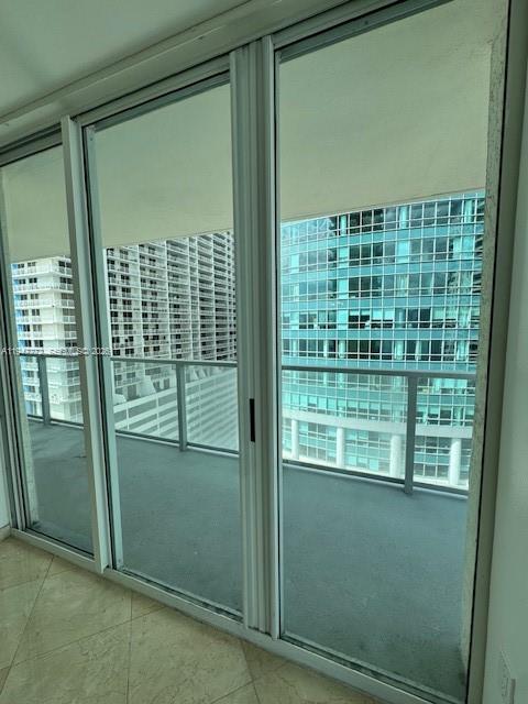 1155 Brickell Bay Dr #1802, Miami FL 33131