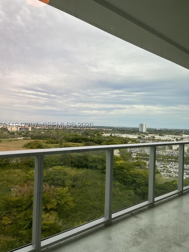 2000 Metropica Way #1602, Sunrise FL 33323
