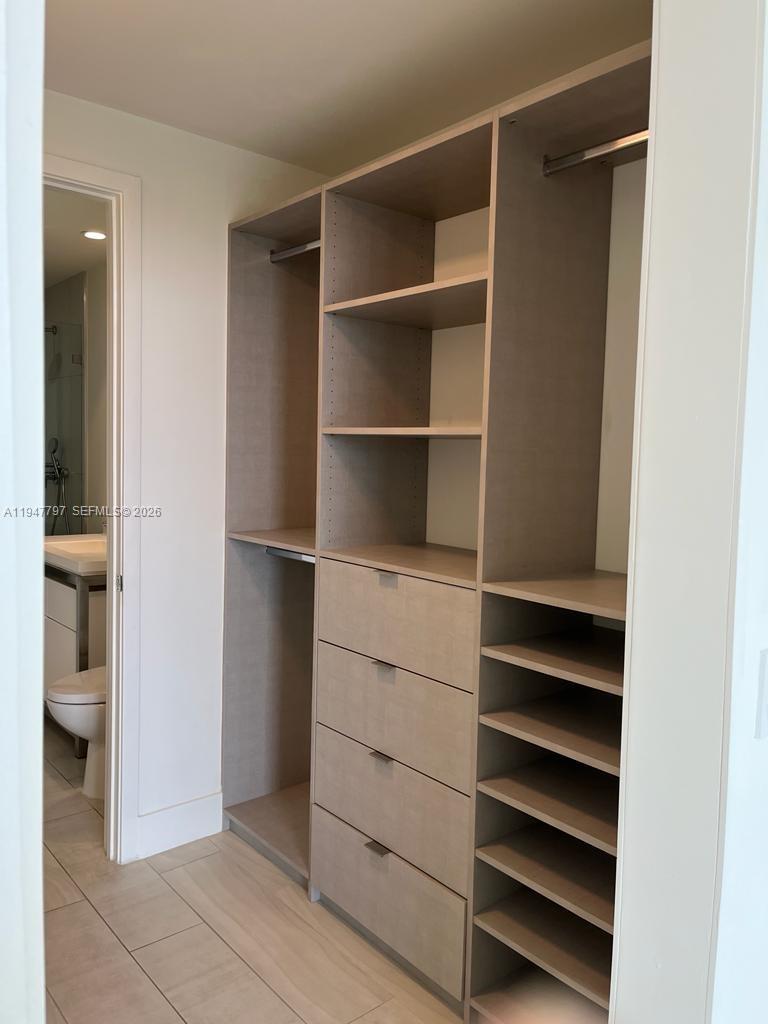 2000 Metropica Way #1602, Sunrise FL 33323