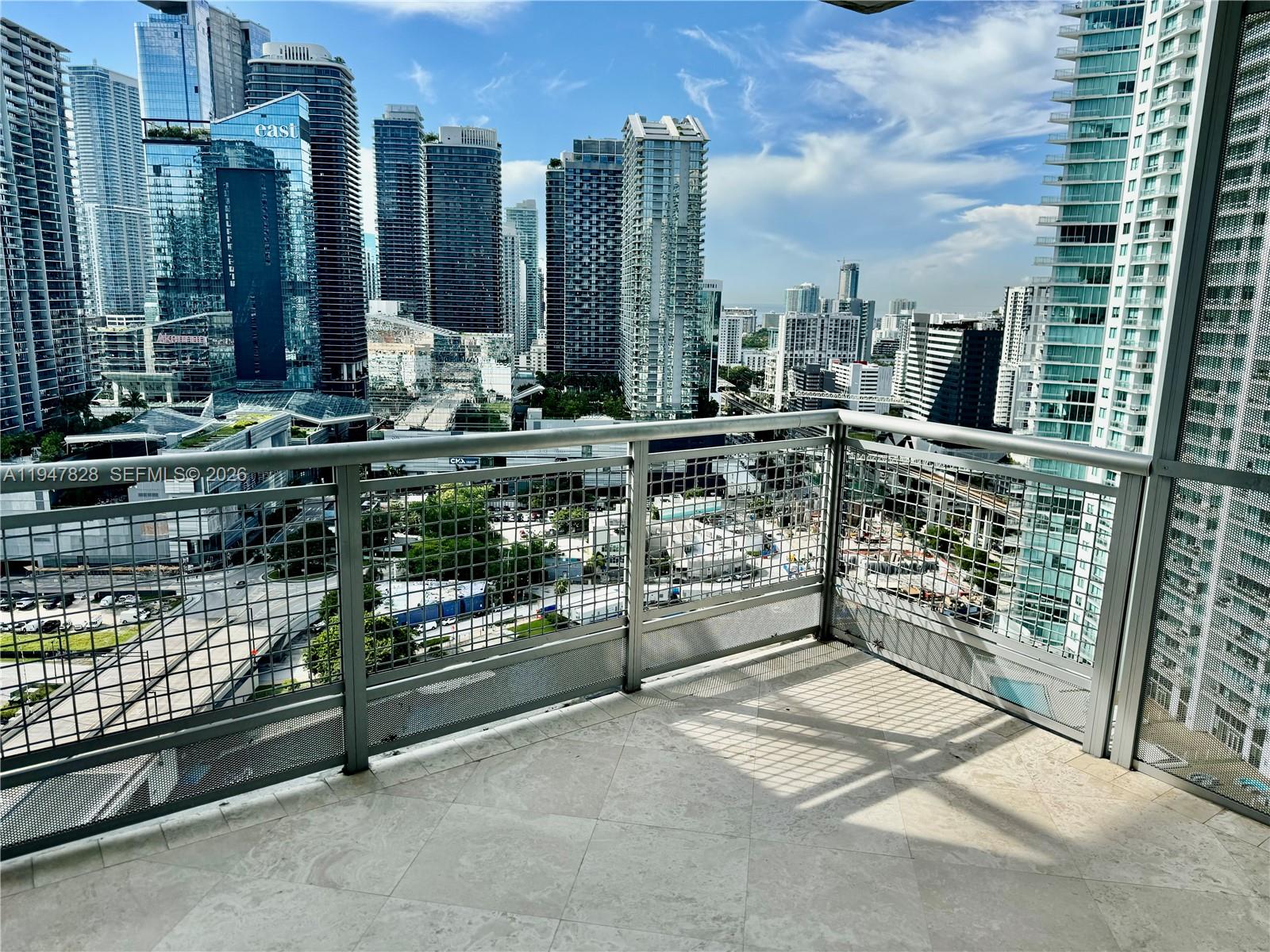350 S Miami Ave #2912, Miami FL 33130