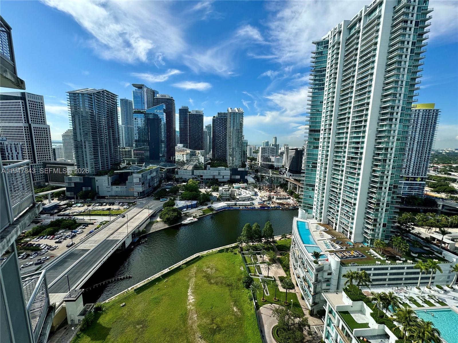 350 S Miami Ave #3008, Miami FL 33130