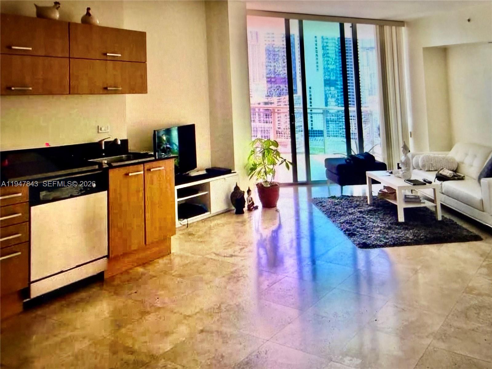 350 S Miami Ave #3008, Miami FL 33130