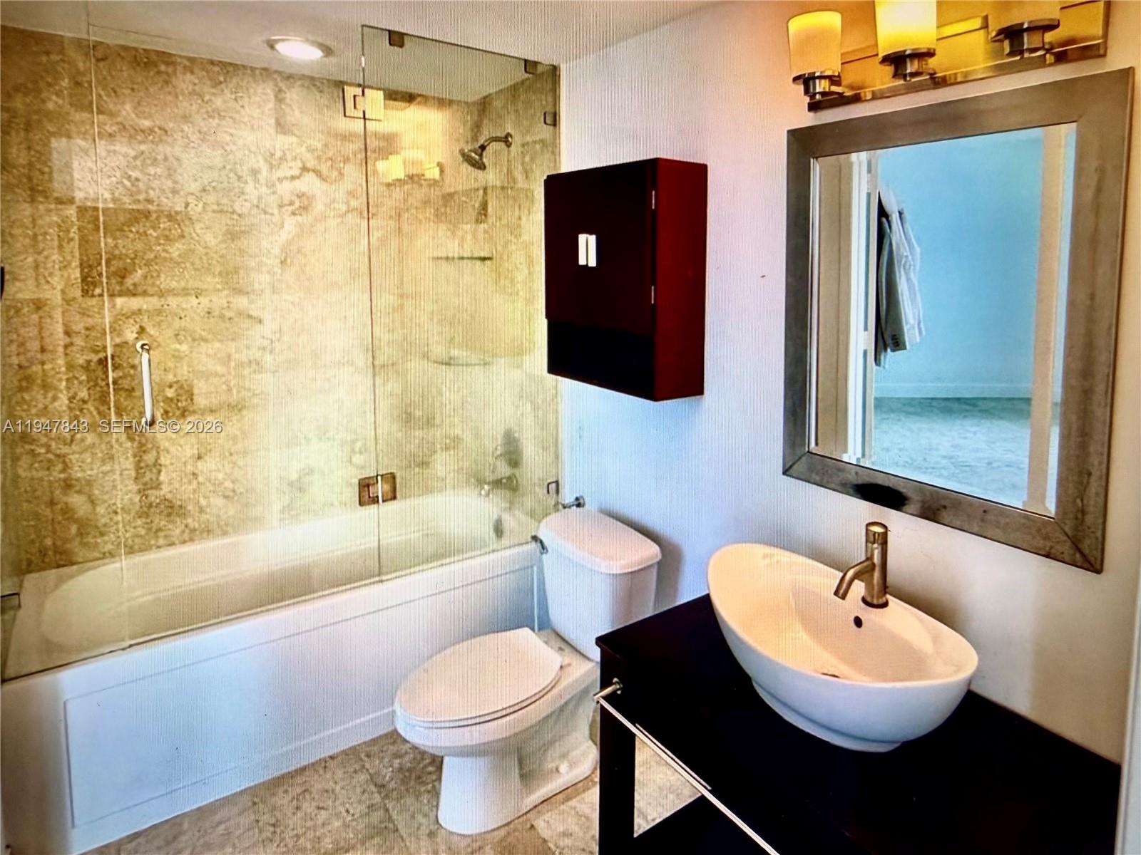 350 S Miami Ave #3008, Miami FL 33130