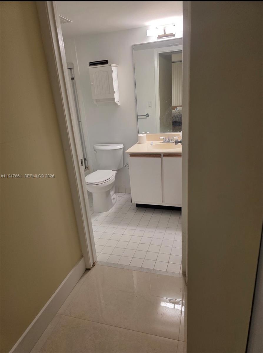 540 Brickell Key Dr #705, Miami FL 33131